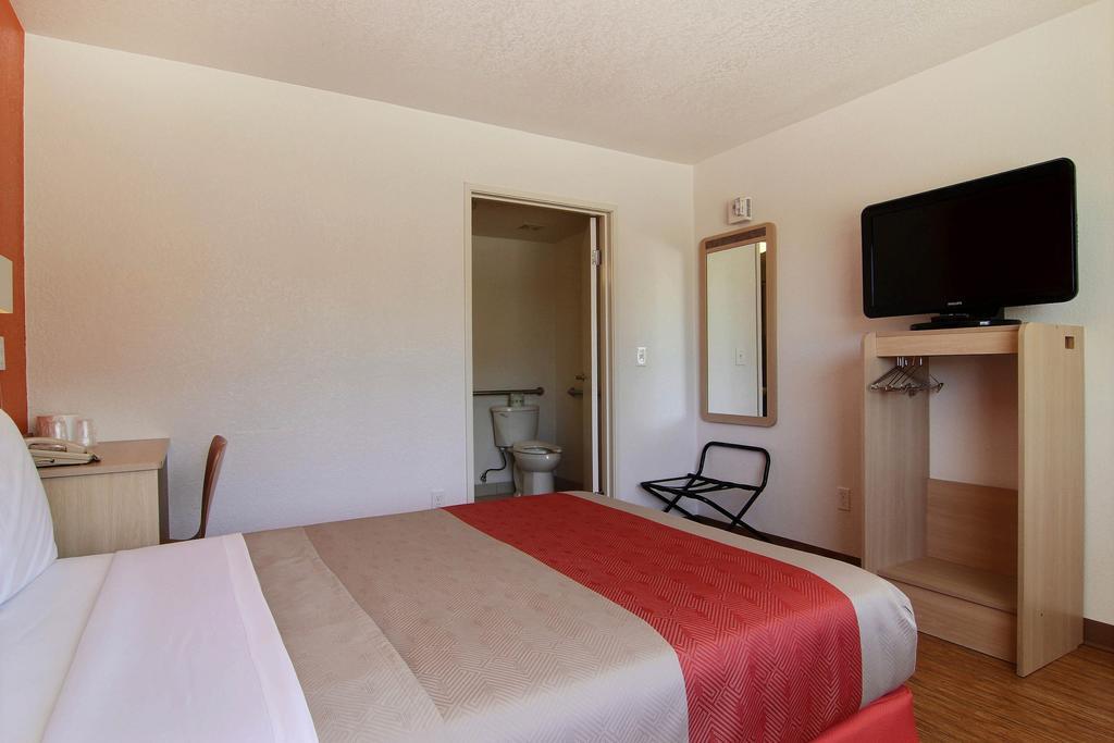 6-abilene, Tx 3* Abilene