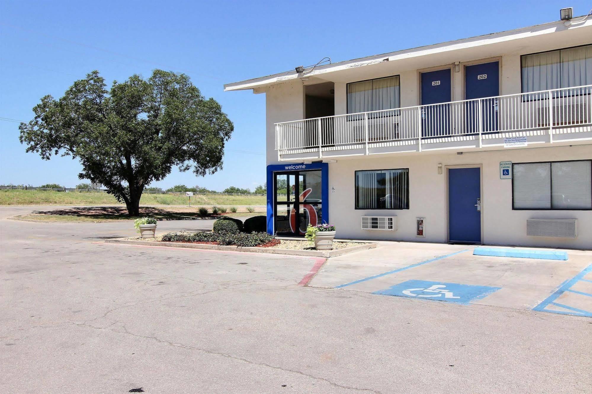 Hotel 6-abilene, Tx 3*